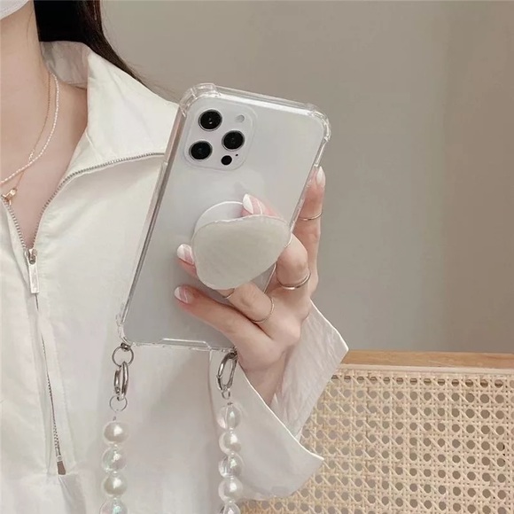 iPhone 12 Pro/Pro Max Pearl Shell Case - Picture 11 of 12